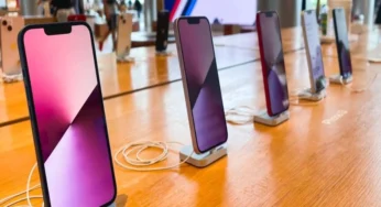 Apple Bids Farewell to LCD: All iPhones Set to Feature OLED Displays